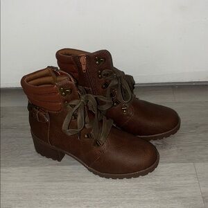 MIA Lil Annamaria Girls Combat Boots – Brown – Size 5M